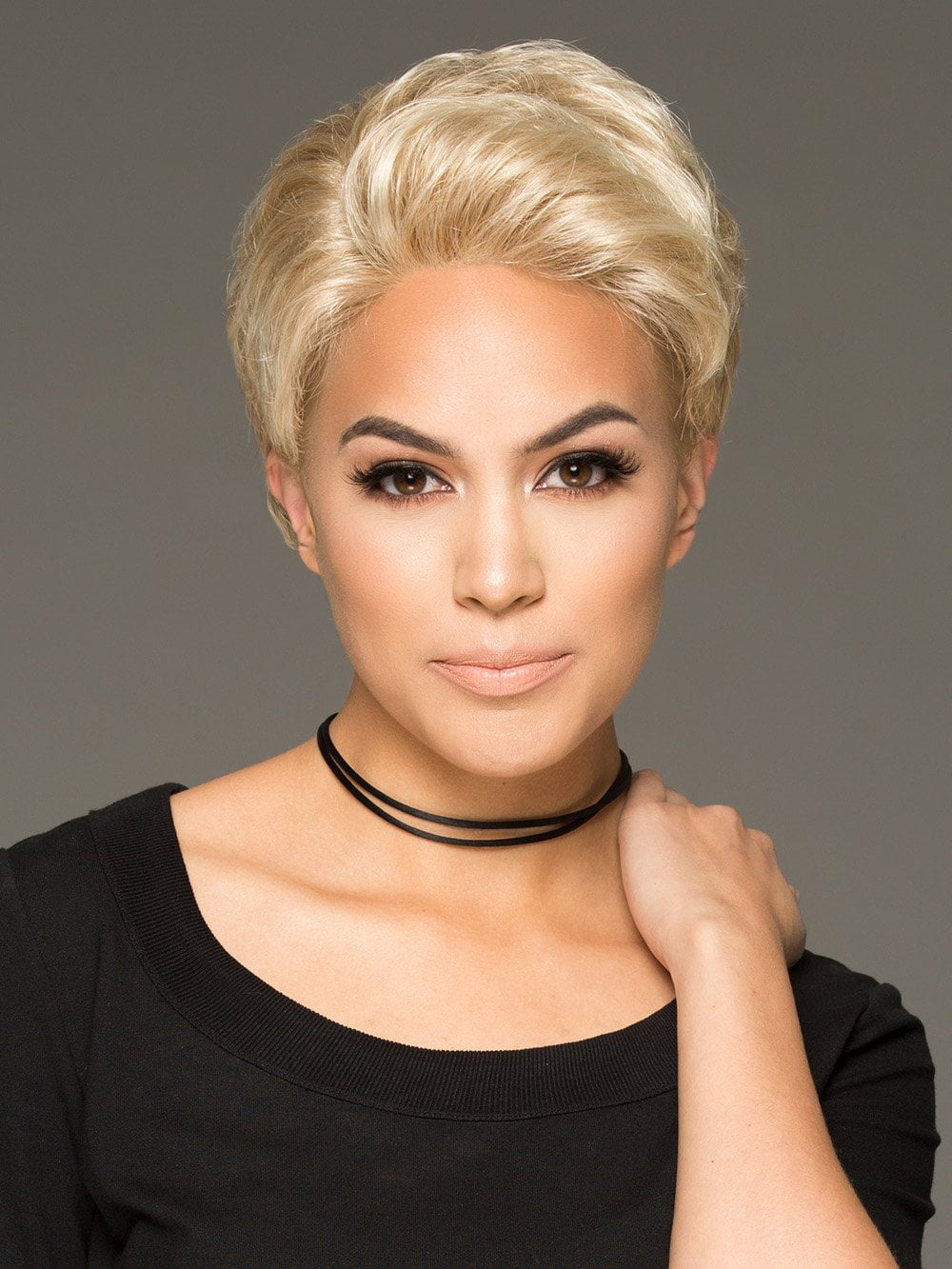 Acclaim Petite | Synthetic Wig (Basic Cap)