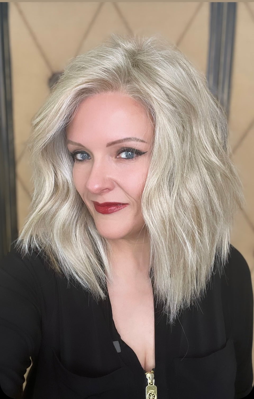 Big Spender | Synthetic Lace Front Wig (Mono Top)